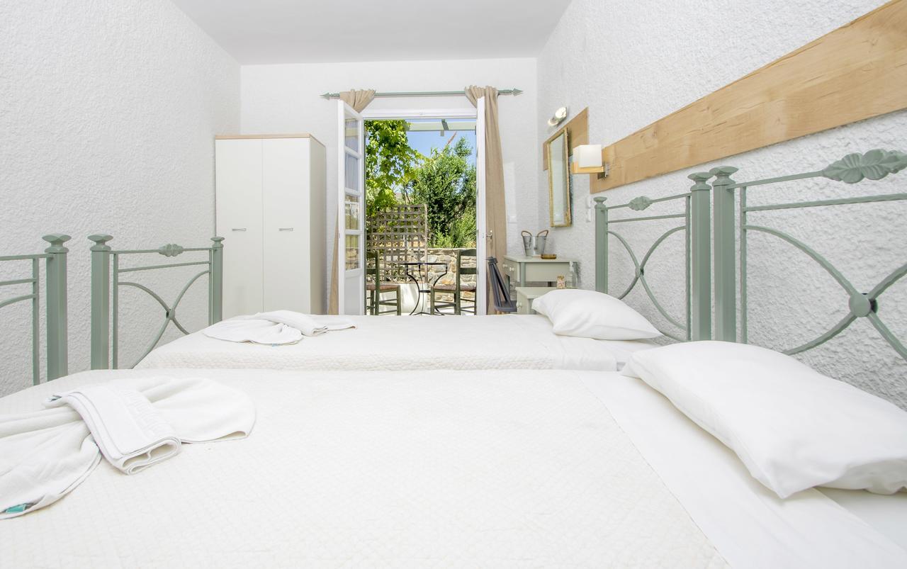 Syros Inn Galissas Eksteriør billede