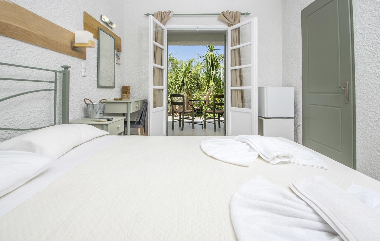 Syros Inn Galissas Eksteriør billede